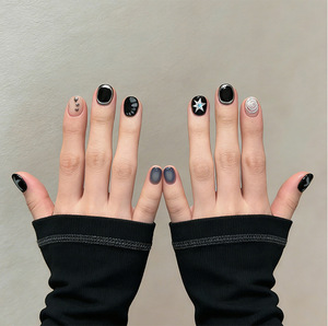 <span class=keywords><strong>Uñas</strong></span> postizas <span class=keywords><strong>negras</strong></span> de diseño de grafiti <span class=keywords><strong>con</strong></span> purpurina y forma de almendra para hombre, pre-diseñadas, sofisticadas y de nicho, a la moda. - Product Image 3
