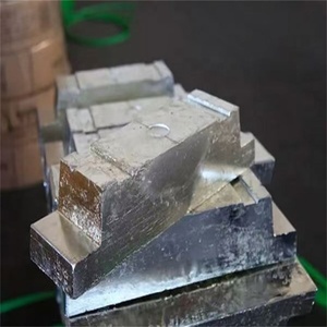 Lingot d'alliage à base d'étain de haute qualité, blanc argenté 99,95 %, à bas prix - Product Image 3