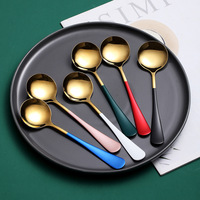 Cuillère à soupe à long manche en acier inoxydable de qualité alimentaire, directement de l'usine, pour la table, le dessert, logo personnalisé