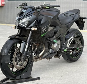 Utilisé pour la <span class=keywords><strong>Kawasaki</strong></span> <span class=keywords><strong>Z800</strong></span> de <span class=keywords><strong>2015</strong></span>. Moto d'aventure 800 cm³. Disposer d'un ABS. Motocyclettes d'occasion de haute qualité. - Product Image 1
