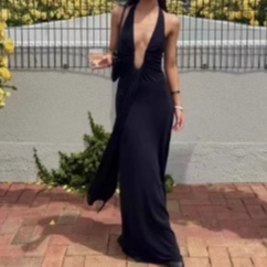 ชุดเดรสคอวีลึกเซ็กซี่แบบเรียบง่ายสำหรับผู้หญิงชุดเดรสแฟชั่นแบบยาว - Product Image 3