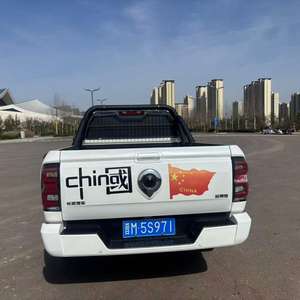 Great Wall Poer Diesel 2015 2.0L 54000KM Pick-up d'<span class=keywords><strong>occasion</strong></span> 4x4 Automatique Cuir R20 Foncé Prix Abordable pour le Marché Africain - Product Image 6