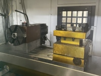 Tour horizontal CNC à banc plat pour usinage automatique de métaux de haute précision, machine à pièce unique, moyenne capacité, 4 axes, haute performance