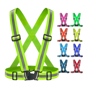 Polyester Verstelbare Band Veiligheidsbescherming Jack Hoge Zichtbaarheid 360 Graden Reflecterende <span class=keywords><strong>Vest</strong></span> Voor Fietsen Hardlopen 'S Nachts - Product Image 1