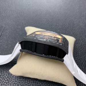 นาฬิกาข้อมือผู้ชายดีไซน์เนอร์แฟชั่น รุ่นฮอลโลว์ 055 ทรงถัง ปี 2026 ระบบออโตเมติก กระจกแซฟไฟร์ คุณภาพสูง สำหรับกิจกรรมสันทนาการและกีฬา - Product Image 4