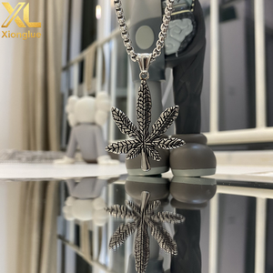 Men's Stainless Steel Maple Leaf Pendant <b>Necklace</b> Retro Geometric Plant - Product Image 3