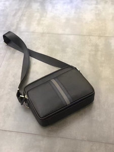 Bolso Bandolera Clásico de Cuero para Hombre, Estilo Mensajero, de Piel de Vacuno Envejecida, para Viajes en el Medio Oriente, Fabricación OEM - Product Image 4