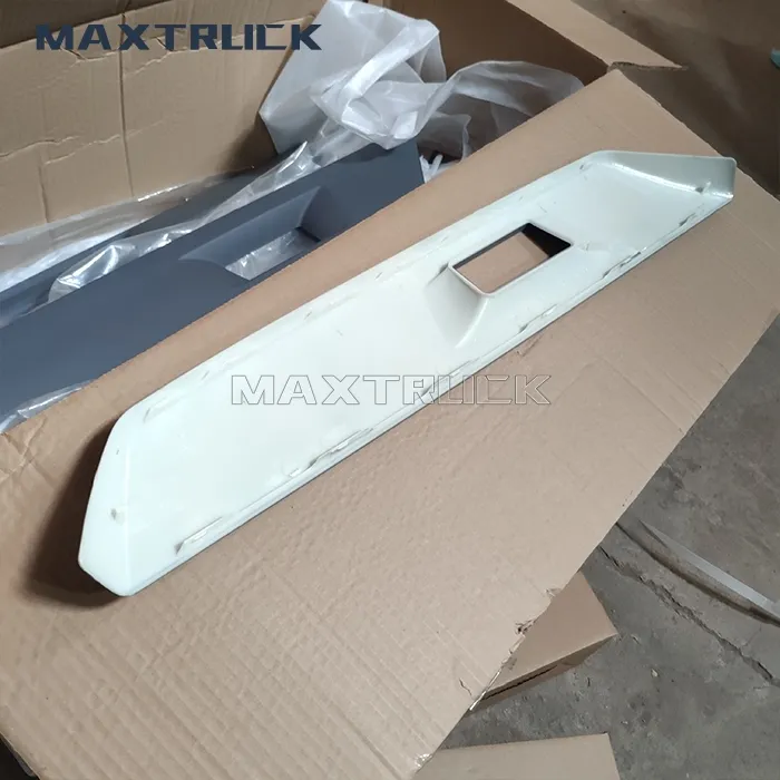 Piezas de carrocería de camión MAXTRUCK 82356797 82359208 cubierta de espejo de revisión para VOLVO