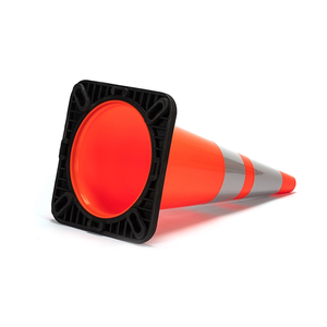 Cône d'avertissement de sécurité routière à base noire en PVC essentiel de 28 ''/70cm pour assurer la sécurité routière - Product Image 2