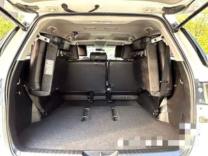 Fortuner 4x4 Diesel 7 <span class=keywords><strong>places</strong></span>, toit ouvrant, système audio premium, excellent état, modèle 2020. - Product Image 4