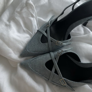 Sandalias de mezclilla de moda diseñadas especialmente para venta al por mayor, zapatos de mujer de verano de alta calidad con tacones finos y sexys - Product Image 3