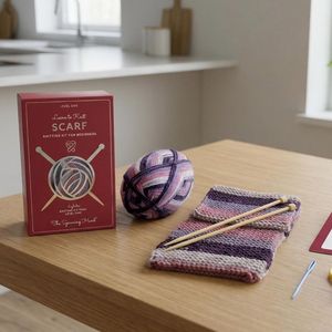 Kit complet de tricot pour débutants – Apprenez à tricoter un foulard avec du fil de laine, des aiguilles en bambou et des tutoriels vidéo – Fresh Figs - Product Image 3
