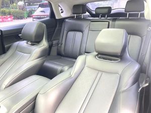 รถยนต์<span class=keywords><strong>มือ</strong></span><span class=keywords><strong>สอง</strong></span> Changan Uni-<span class=keywords><strong>K</strong></span> ปี 2022 SUV พวงมาลัยซ้าย เกียร์อัตโนมัติ เบาะหนัง เบนซิน 1-25k ไมล์ ผลิตในจีน ไฟ LED หลังคาซันรูฟ - Product Image 5