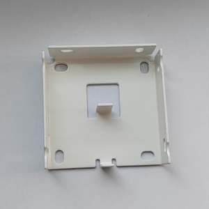 High Quality 3" square Bracket 10.2mm Tab Fascia Roller Blind Valance Bracket - Product Image 3