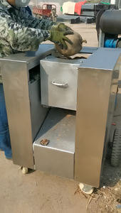 เครื่องตัดกะลามะพร้าวความเร็วสูง อุปกรณ์อุตสาหกรรมสำหรับการกะเทาะเปลือกและปอกเปลือก สำหรับการแยกเปลือกมะพร้าวและกำจัดกะลามะพร้าว - Product Image 5