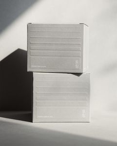 Tối giản màu đen trắng sang trọng dập nổi Bao bì hộp bông bền vững hộp giấy debossing Logo chăm sóc da Nước hoa Bao bì hộp - Product Image 4