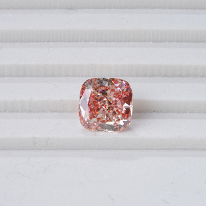 เพชรรูปทรงสี่เหลี่ยมจัตุรัสสีชมพูสดใส น้ำหนัก 2 กะรัต เพาะเลี้ยงในห้องปฏิบัติการ - Product Image 2
