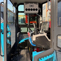 Mini-excavatrice 1,5 tonne avec flèche pivotante et cabine fermée, livraison gratuite, vente chaude, excavatrice domestique 1 tonne 3 tonnes