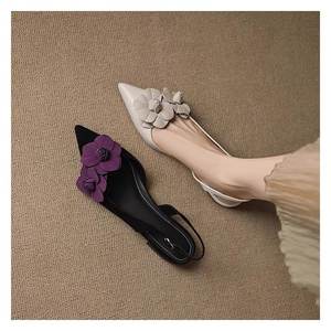 Estate con cintura piatta vuota e comoda <span class=keywords><strong>scarpe</strong></span> da donna alla moda L9998 nuovi sandali con tacco basso a punta di fiori - Product Image 4