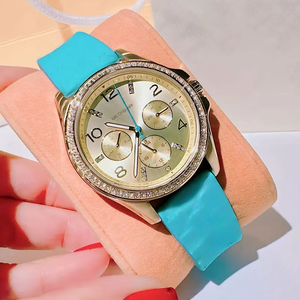 Reloj de Cuarzo <span class=keywords><strong>para</strong></span> Mujer con Bisel de Cristal Incrustado, Tres Subesferas, Tres Agujas, Caja de Acero Inoxidable, Correa de Silicona - Product Image 6