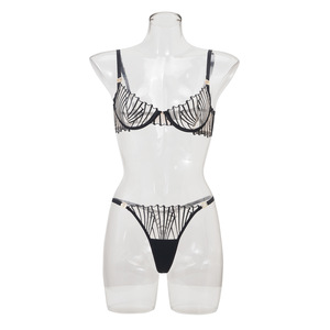 Ensemble de <span class=keywords><strong>lingerie</strong></span> sexy deux pièces pour <span class=keywords><strong>femme</strong></span>, style français, ultra-fin, brodé, avec soutien-gorge push-up à armatures et effet amincissant, motif arête de poisson, vente en gros - Product Image 2