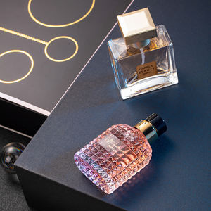 Großhandel Hochwertige Parfüm-Geschenksets Körperspray Private Label Reisesets und Langanhaltendes Mini <span class=keywords><strong>Sexy</strong></span> Damenparfum - Product Image 4