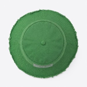 หมวกบักเก็ตสตรีทแวร์ผ้าทวิลล์คอตตอนปักโลโก้ตามสั่ง ระบายอากาศได้ดี กันน้ำ ใส่ได้ทุกฤดู เหมาะสำหรับทุกเพศ - Product Image 5