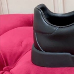 Chaussures décontractées en cuir noir de qualité supérieure, élégantes, respirantes et antidérapantes, parfaites pour la marche. - Product Image 1