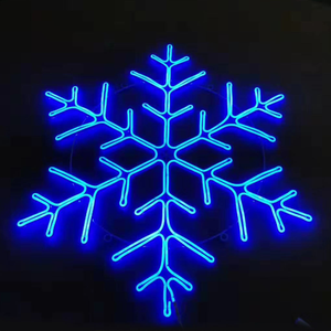 Luci Decorative a LED IP65 da Esterno con Motivo Natalizio a Fiocco di Neve Invernale 2D e Angelo per Addobbi Stradali per Diwali Pasqua e Matrimoni - Product Image 4