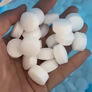 Tablettes de <span class=keywords><strong>sel</strong></span> <span class=keywords><strong>pour</strong></span> <span class=keywords><strong>adoucisseur</strong></span> <span class=keywords><strong>d</strong></span>'<span class=keywords><strong>eau</strong></span> solaire en gros, <span class=keywords><strong>eau</strong></span> salée, 99% de chlorure de sodium, blocs, prix, granulés - Product Image 5