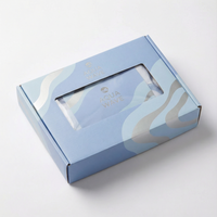 Boîtes d'emballage pour vêtements sur mesure, robustes, estampées en couleur, plaquées or, écologiques, portables, en carton ondulé, avec éponge