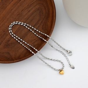 Nouveau Collier Cœur Massif en Acier Inoxydable Plaqué Or 18K PVD Anti-ternissement et Étanche pour la Vente en Gros - Product Image 3