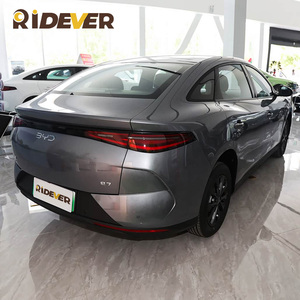 BYD e7 520 km Smart Travel Edition, berline électrique intermédiaire, véhicule électrique à énergie nouvelle pour flotte de taxis - Product Image 2