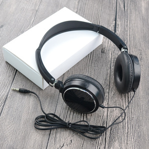 Oem tùy chỉnh giá thấp chất lượng tốt Tai nghe có dây với điều khiển âm lượng cho điện thoại và máy tính - Product Image 2