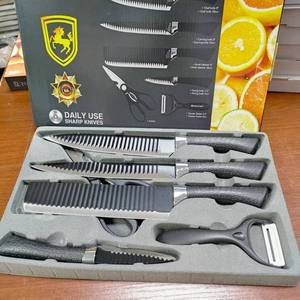 Juego de 6 Cuchillos de Cocina de Acero Inoxidable con Diseño de Ondas Negras, Juego de Cuchillos Multifuncionales con Pelador de Cerámica, Cuchillo Suizo - Product Image 4