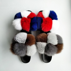 Pantuflas Personalizadas para <span class=keywords><strong>Mujer</strong></span>, Suaves, con Pompones, para el Hogar, Precio Súper Económico de Fábrica 2021 - Product Image 3