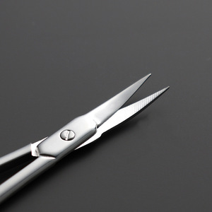 Juego de recortadores de cejas y vello nasal de acero inoxidable curvado de alta calidad, recortador de pestañas, recortador de cutículas - Product Image 3