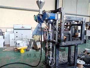 Extrudeuse de filament verticale en plastique SJ-35 pour machine de contact de <span class=keywords><strong>robot</strong></span> - Product Image 3