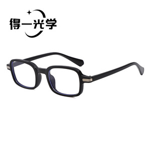 แว่นกันแดดทรงสี่เหลี่ยม De Yi Optics สีดำ PC UV400 ป้องกันแสงแดดสำหรับทุกเพศ - Product Image 4