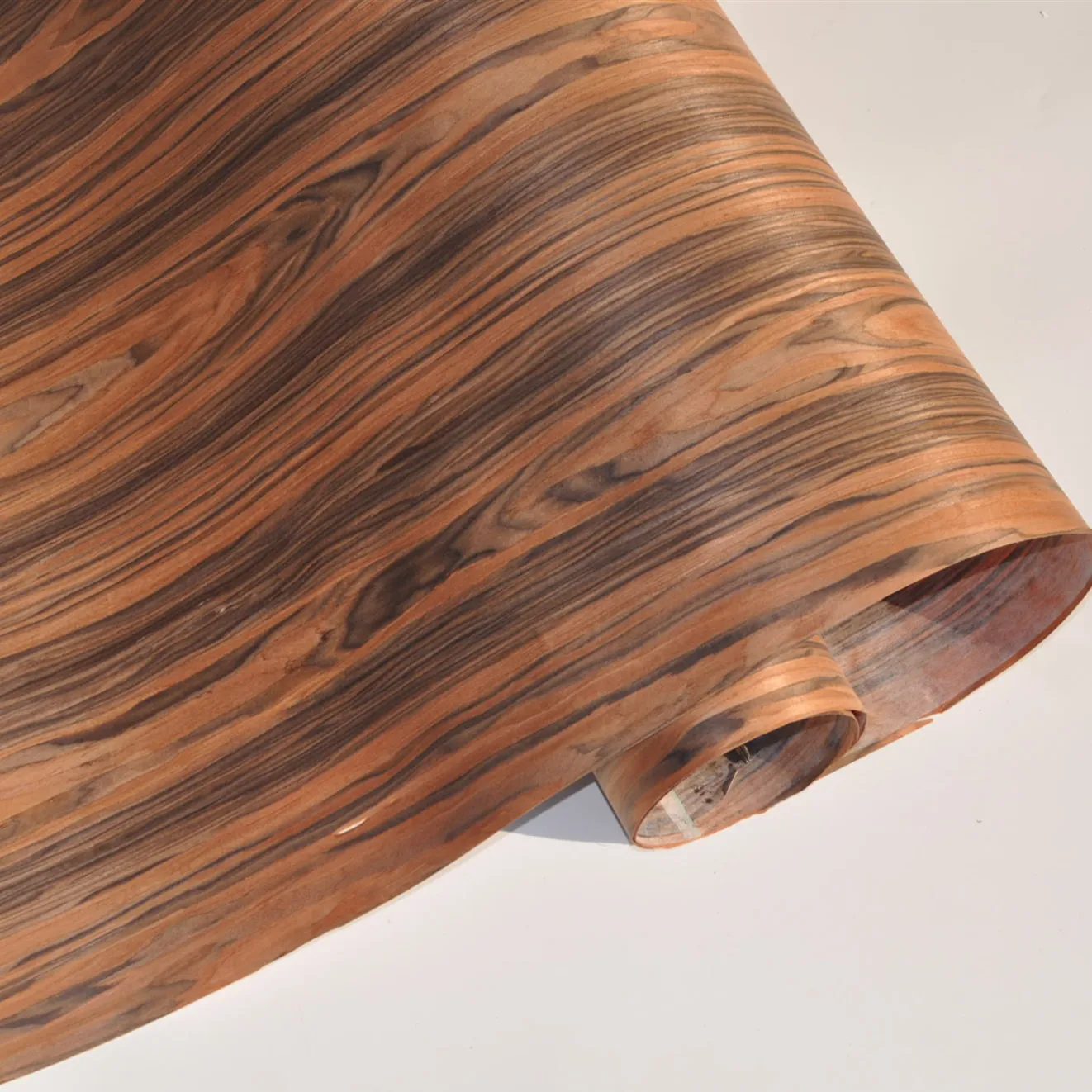 Новый дизайн от Гренландии, деревянные виниры размером 250*58 см, высококачественный палисандр для домашней мебели, дверной стол, украшение