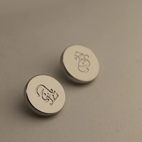 Boutons en jean personnalisables écologiques de haute qualité accessoires de vêtements de qualité supérieure carré de coeur de diamant en alliage de Zinc pour