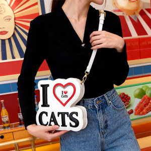 กระเป๋า Ita Bag ลายหัวใจแบบสะพายข้างสำหรับใส่เข็มกลัดและป้ายติดเสื้อ <span class=keywords><strong>ท</strong></span>ำ<span class=keywords><strong>จ</strong></span>ากหนังเทียม เหมาะสำหรับคนรักแมว - Product Image 4