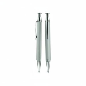 Penna a Sfera Triangolare Argento con Punta da 0,5 mm, Corpo in Plastica Originale per Affari e Regali, Personalizzabile con Logo - Product Image 2