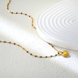 Nuevo Collar de Corazón Minimalista y Moderno, Chapado en Oro de 18K PVD, Collar con Colgante de Acero Inoxidable para Mujer, Regalo - Product Image 5
