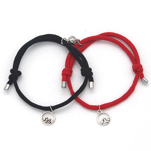 Pulsera cruzada de cuerda de Milán ajustable para parejas, brazalete de aleación de intercambio de formales y formales - Product Image 3