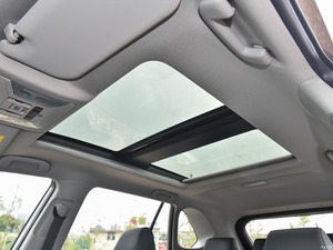 EN STOCK 2025 2026 COCHES NUEVOS DE CHINA TOYOTA RAV4 HÍBRIDO DE GASOLINA 2WD 4WD 2.0L 2.5L Coche Híbrido Toyota RAV4 - Product Image 5