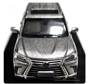 Modelo de Coche de Aleación <span class=keywords><strong>Lexus</strong></span> LX570 a Escala 1:64, SUV <span class=keywords><strong>Todoterreno</strong></span>, Exhibición Estática, Coleccionable, Regalo - Product Image 4
