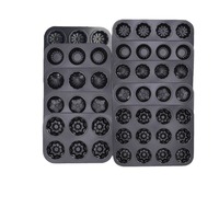 Équipement de pâtisserie multifonctionnel en acier au carbone non revêtu de qualité supérieure, moules à muffins et à puddings pour fours de cuisine industrielle