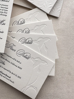 Invitations de mariage chic en papier coton à bords festonnés, gaufrées, avec impression typographique, pour le service de fabrication d'invitations de mariage