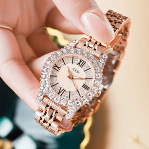 Reloj de cuarzo para mujer con correa de acero y diamantes, reloj retro de lujo ligero para mujer, reloj impermeable de alta gama para exportación. - Product Image 5